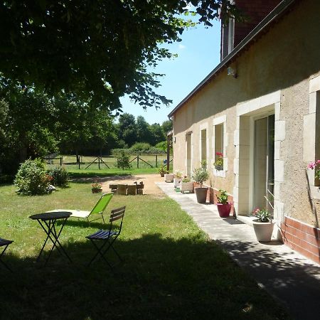 Chambre D'Hote En Vallee Du Loir - Elevage Des Rosiers Bazouges-sur-le-Loir Eksteriør bilde
